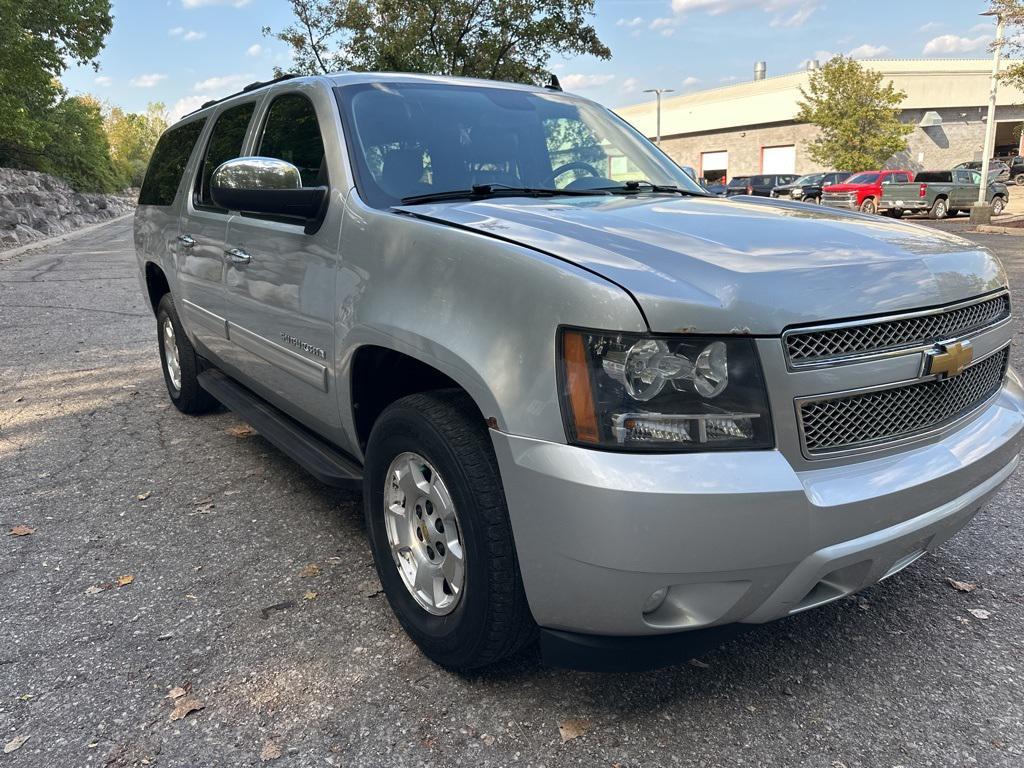 used 2013 Chevrolet Suburban car, priced at $6,999
