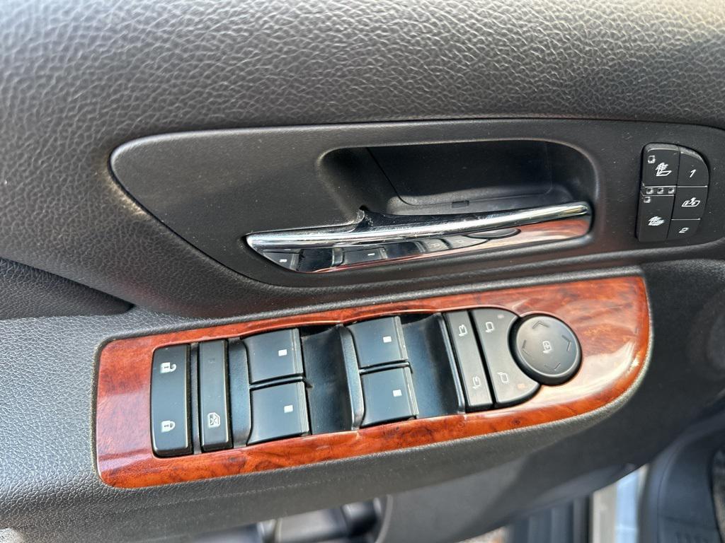 used 2013 Chevrolet Suburban car, priced at $6,999