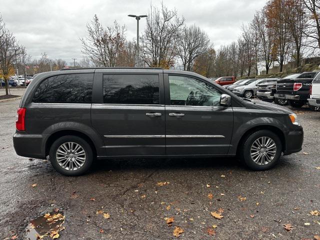 used 2016 Chrysler Town & Country car, priced at $11,396