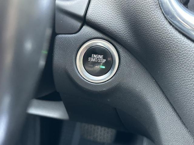 used 2021 Chevrolet Equinox car, priced at $13,298