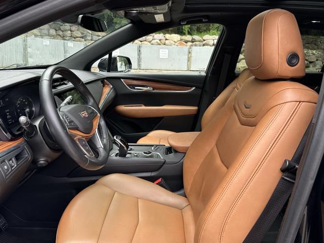 used 2021 Cadillac XT5 car, priced at $22,313
