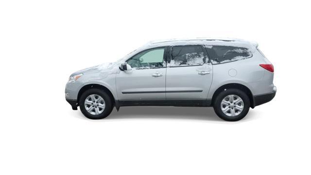 used 2012 Chevrolet Traverse car, priced at $5,500