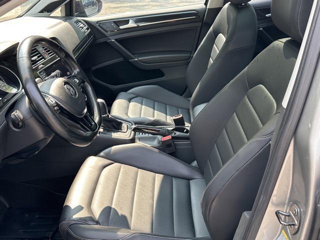 used 2015 Volkswagen Golf SportWagen car, priced at $14,750