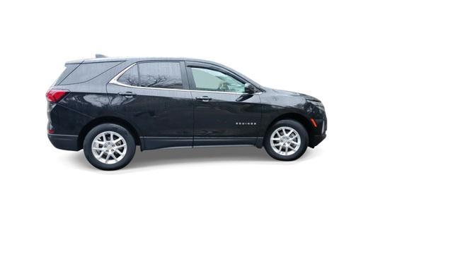 used 2022 Chevrolet Equinox car, priced at $18,999