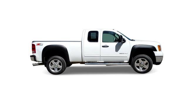 used 2013 GMC Sierra 2500 car, priced at $22,900