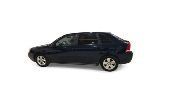 used 2005 Chevrolet Malibu Maxx car, priced at $2,500