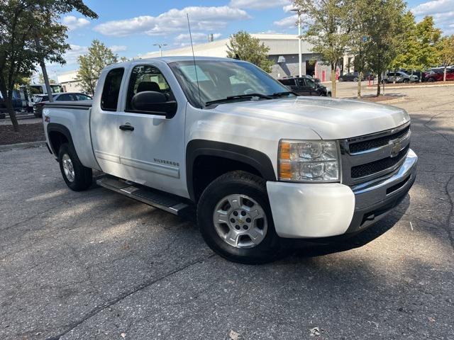 used 2009 Chevrolet Silverado 1500 car, priced at $3,900