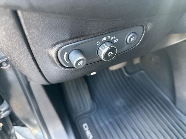 used 2018 Chevrolet Equinox car, priced at $8,900