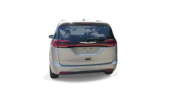 used 2021 Chrysler Pacifica car, priced at $33,431