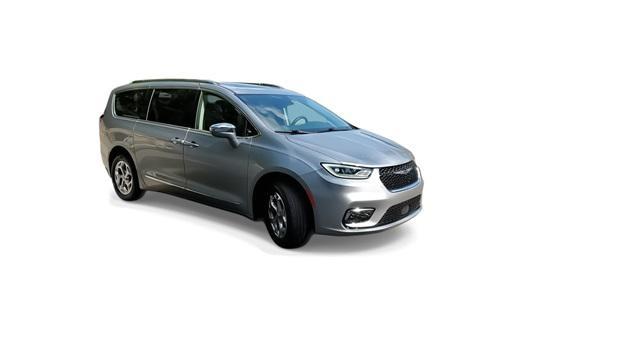 used 2021 Chrysler Pacifica car, priced at $33,431