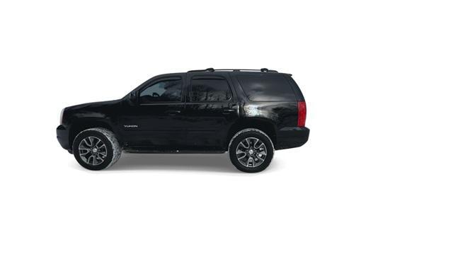 used 2014 GMC Yukon car, priced at $13,999