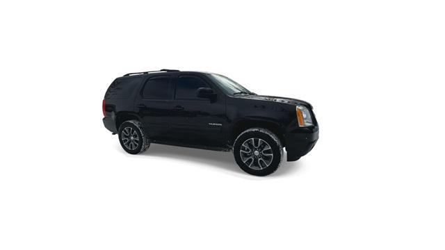 used 2014 GMC Yukon car, priced at $13,999