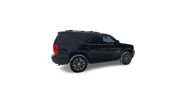 used 2014 GMC Yukon car, priced at $13,999