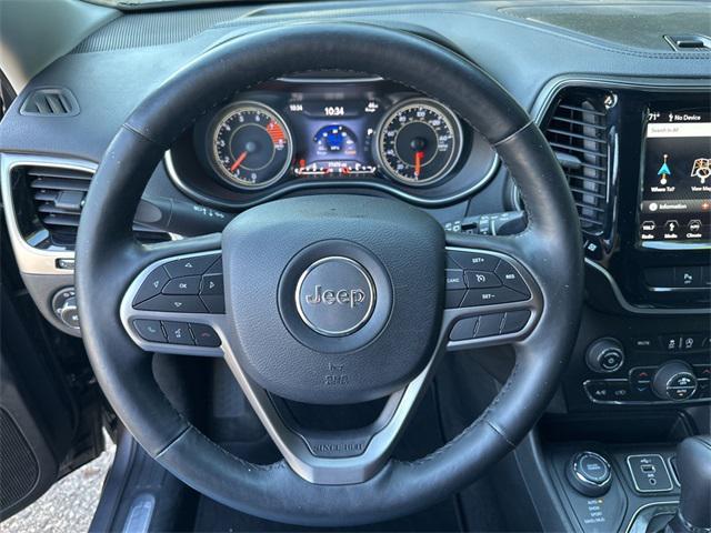 used 2019 Jeep Cherokee car, priced at $16,624