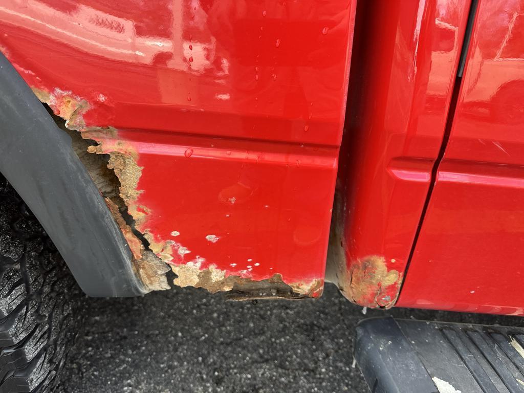 used 2013 Ford F-150 car, priced at $9,999