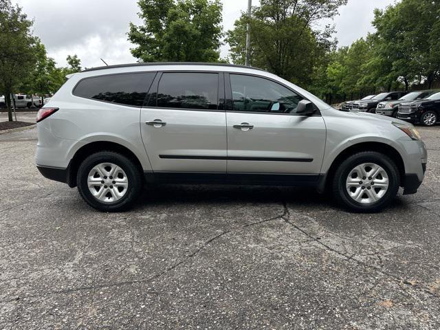 used 2015 Chevrolet Traverse car, priced at $8,999