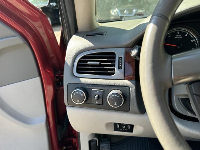 used 2014 GMC Yukon car, priced at $10,999