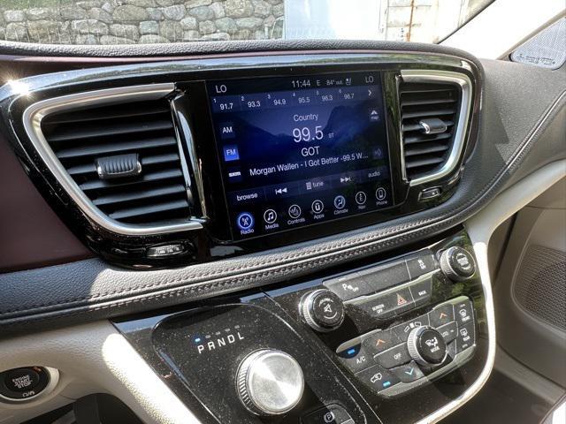 used 2017 Chrysler Pacifica car, priced at $7,500
