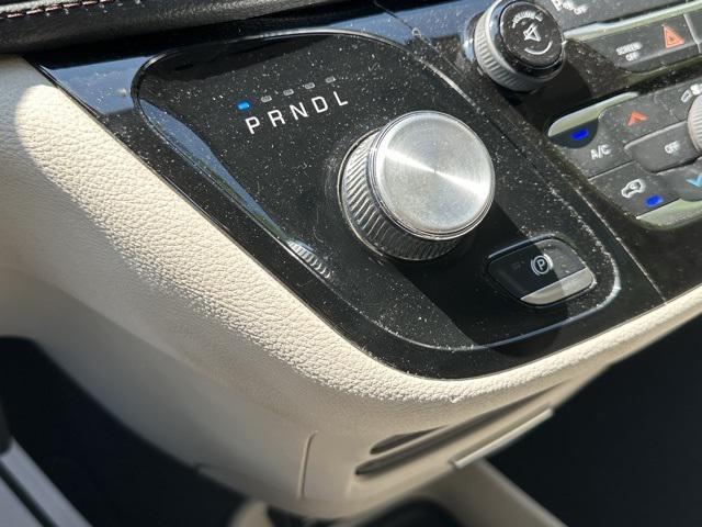 used 2017 Chrysler Pacifica car, priced at $7,500