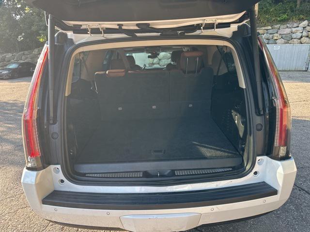 used 2018 Cadillac Escalade ESV car, priced at $22,500