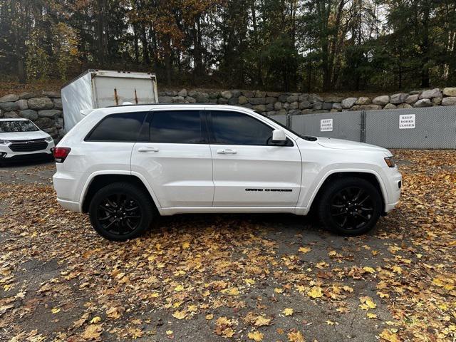 used 2018 Jeep Grand Cherokee car, priced at $15,712