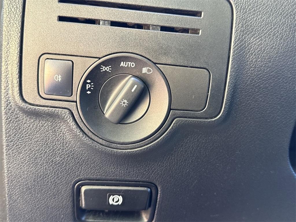 used 2021 Mercedes-Benz Metris car, priced at $29,990