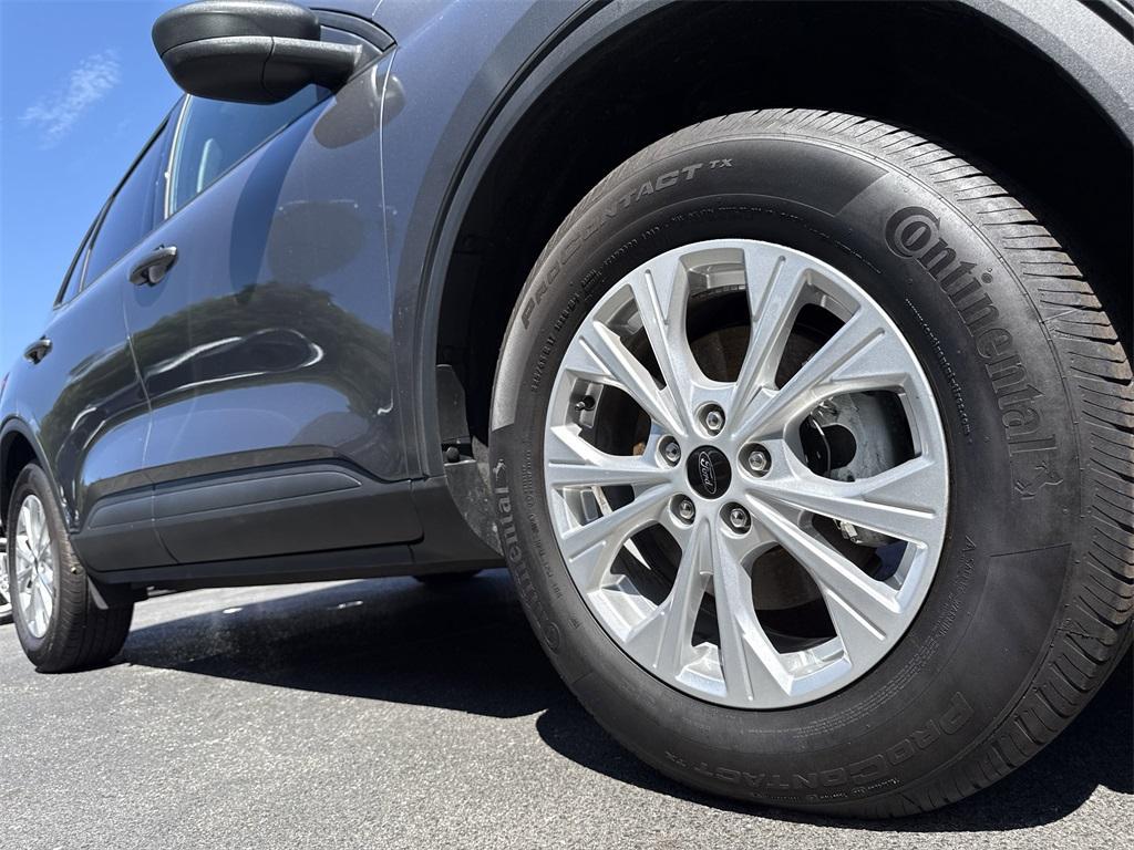 new 2025 Ford Escape car