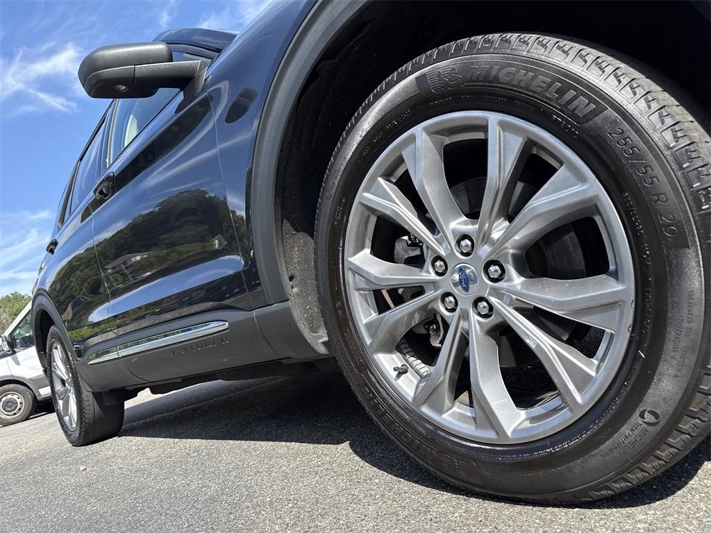 used 2022 Ford Explorer car, priced at $27,500