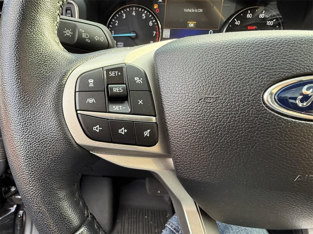 used 2022 Ford Explorer car, priced at $30,900