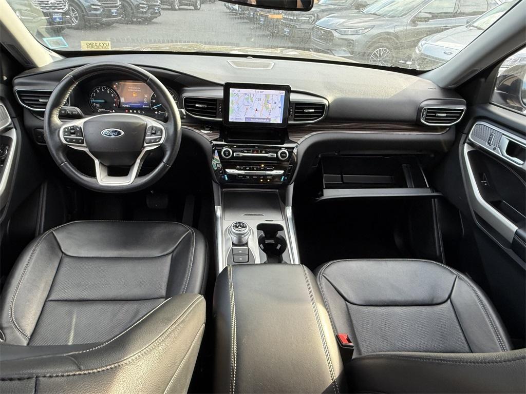 used 2022 Ford Explorer car, priced at $30,900