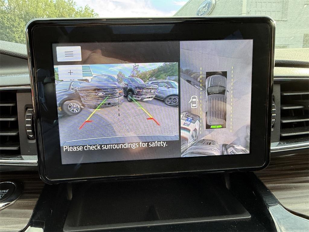 used 2022 Ford Explorer car, priced at $30,900