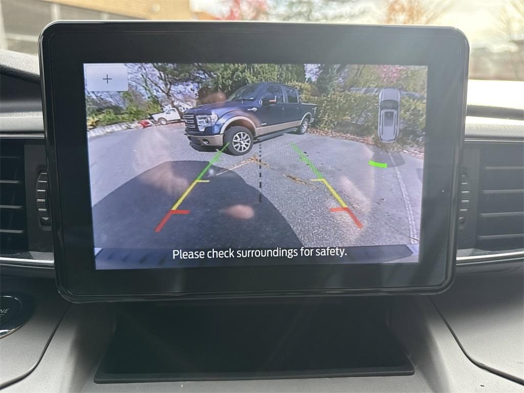 used 2022 Ford Explorer car, priced at $28,500