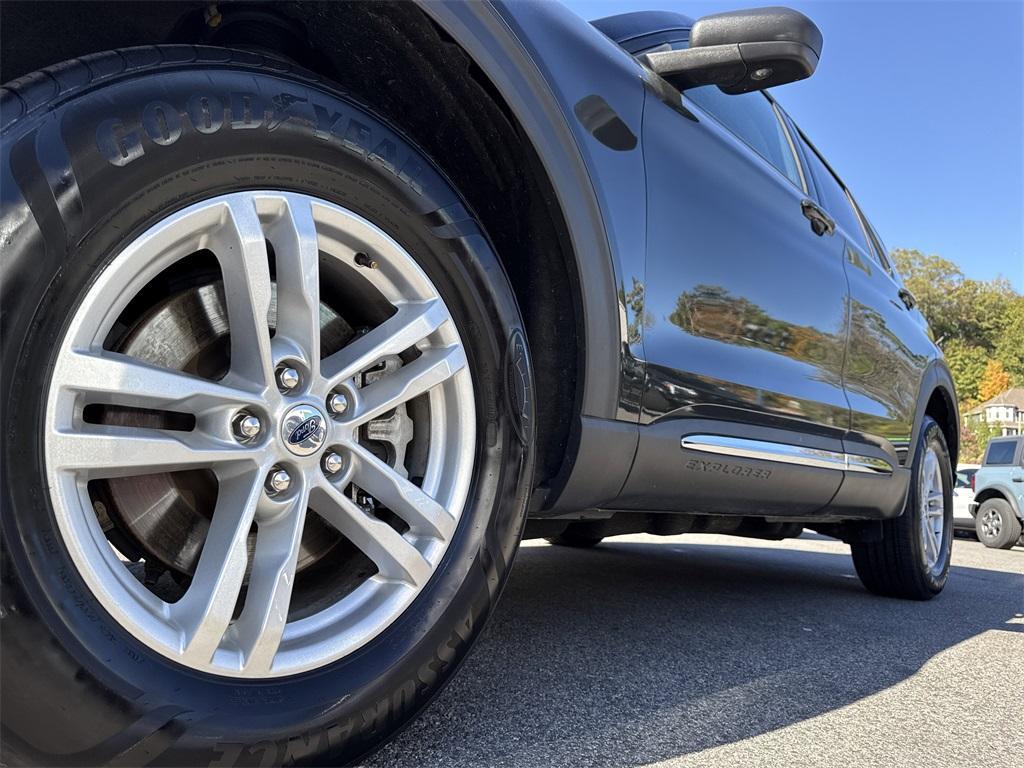 used 2022 Ford Explorer car, priced at $26,900