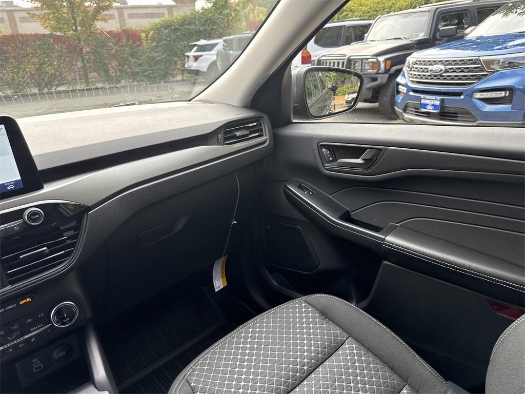 used 2025 Ford Escape car, priced at $28,205