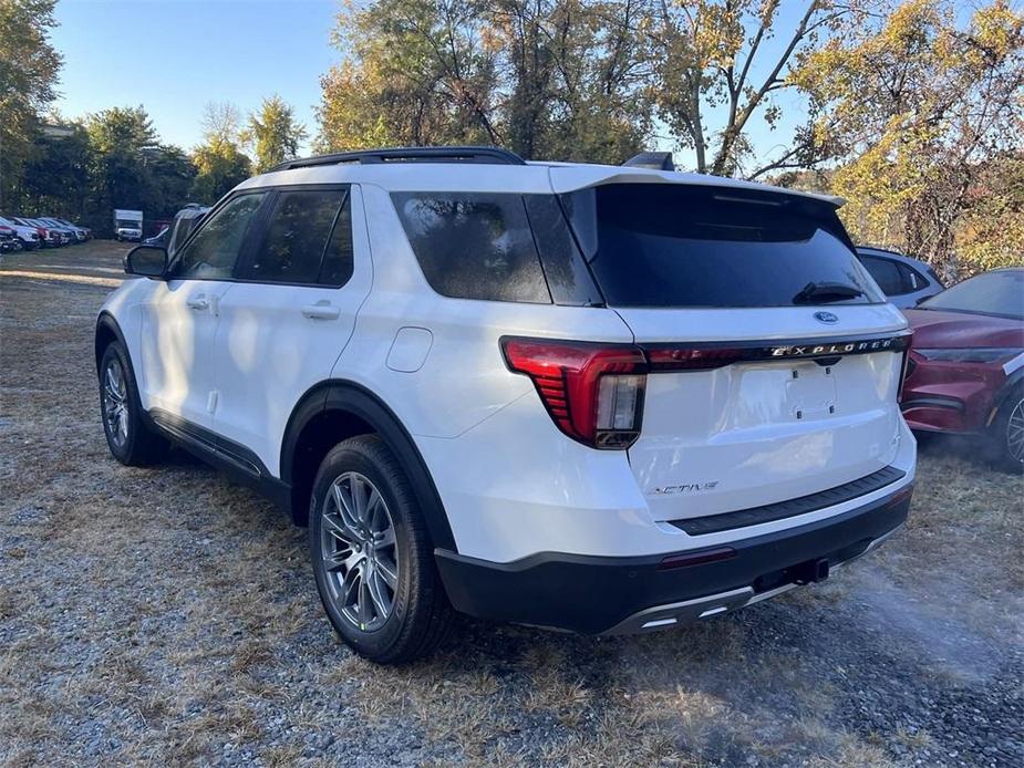 new 2025 Ford Explorer car, priced at $49,795