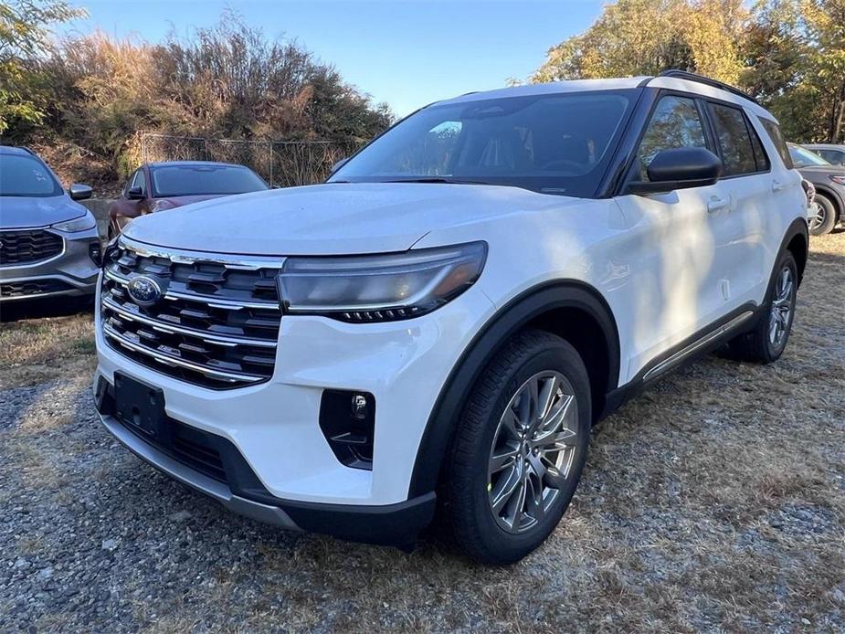 new 2025 Ford Explorer car, priced at $49,795