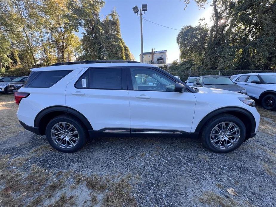 new 2025 Ford Explorer car, priced at $49,795