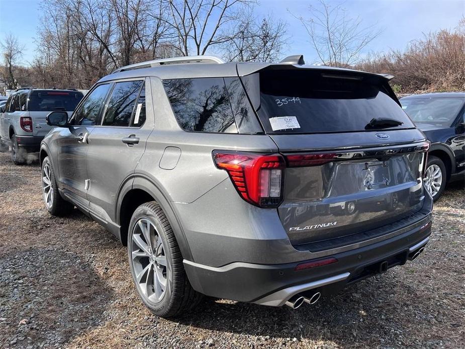 new 2025 Ford Explorer car, priced at $59,165