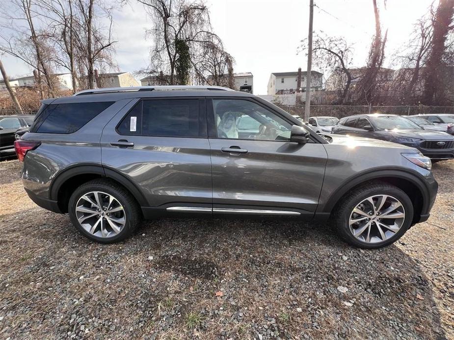 new 2025 Ford Explorer car, priced at $59,165