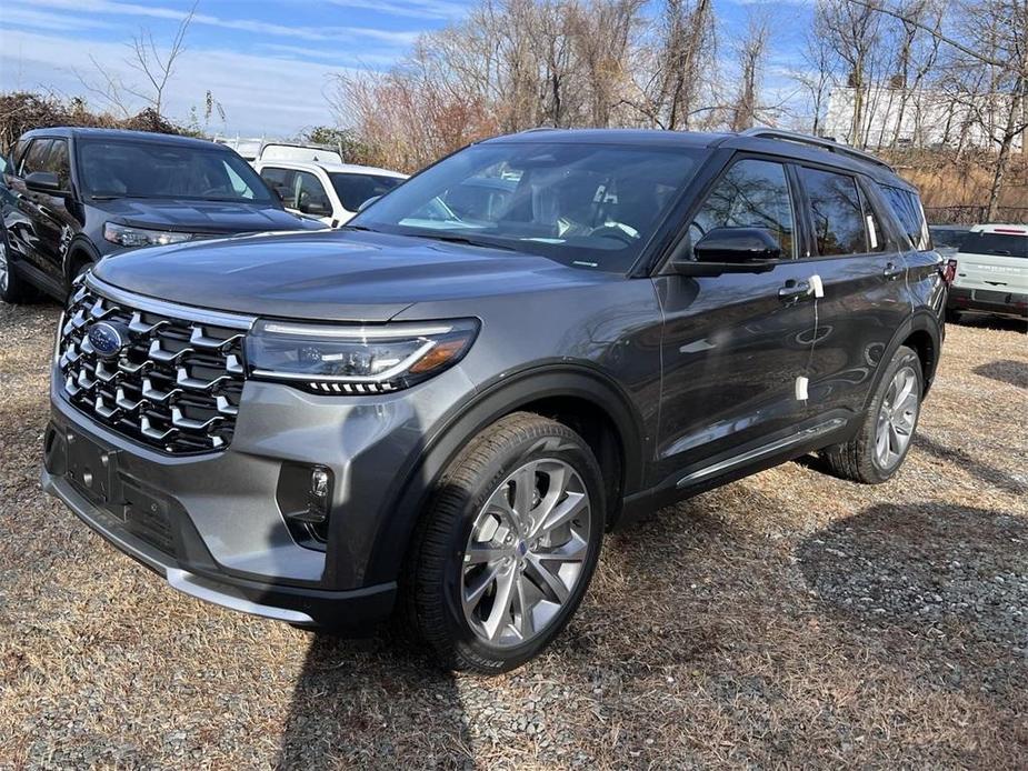 new 2025 Ford Explorer car, priced at $59,165