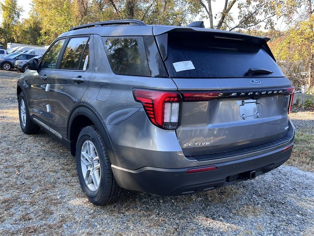 new 2025 Ford Explorer car, priced at $42,550