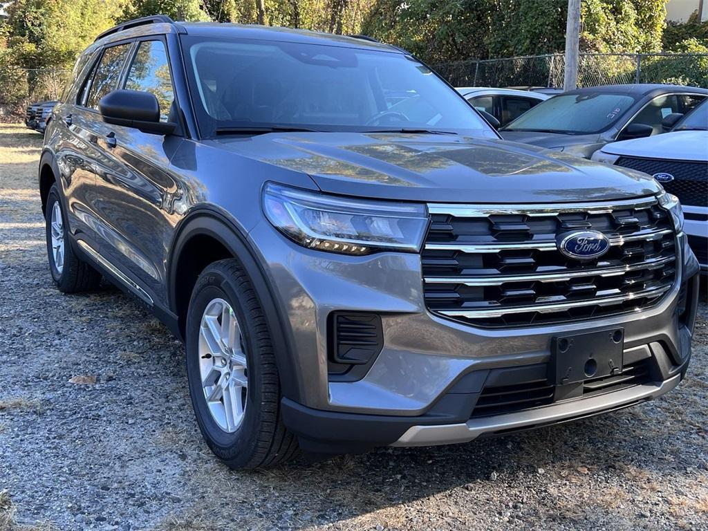 new 2025 Ford Explorer car, priced at $42,550