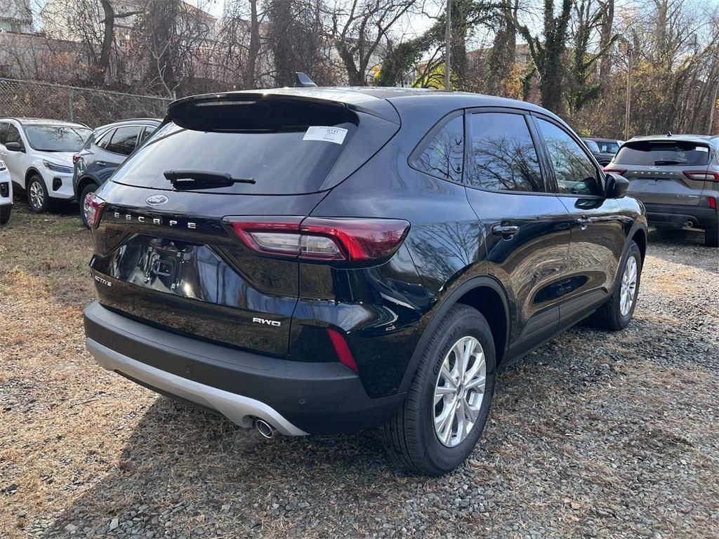 new 2025 Ford Escape car, priced at $33,075