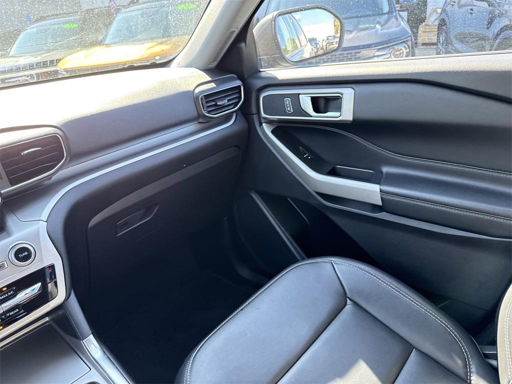 used 2022 Ford Explorer car, priced at $21,900