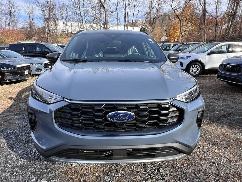 new 2025 Ford Escape car, priced at $34,005