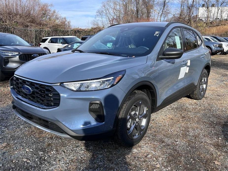 new 2025 Ford Escape car, priced at $34,005