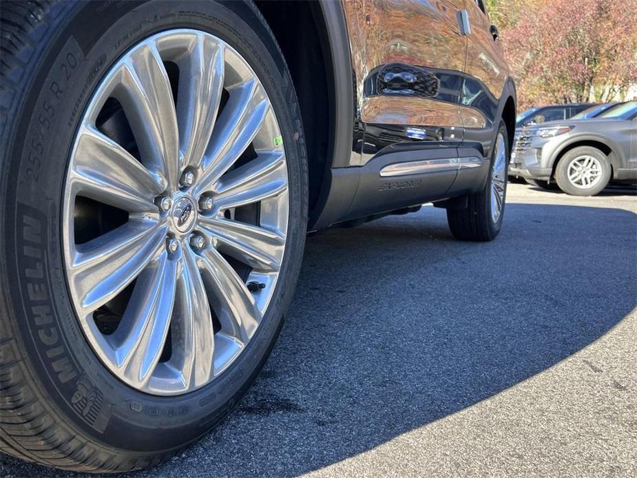 new 2025 Ford Explorer car, priced at $57,540