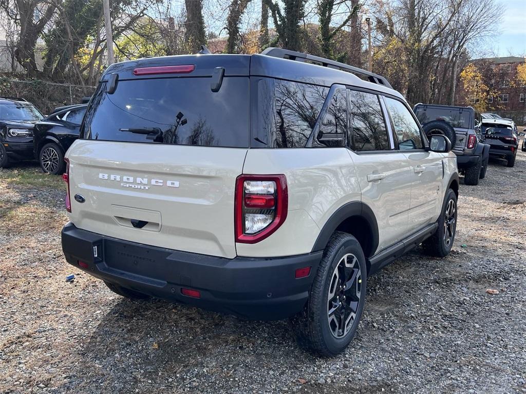 new 2024 Ford Bronco Sport car, priced at $37,665