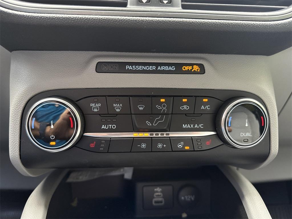 used 2025 Ford Escape car, priced at $29,500