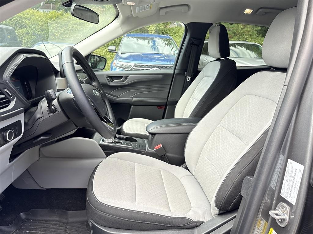used 2025 Ford Escape car, priced at $29,500